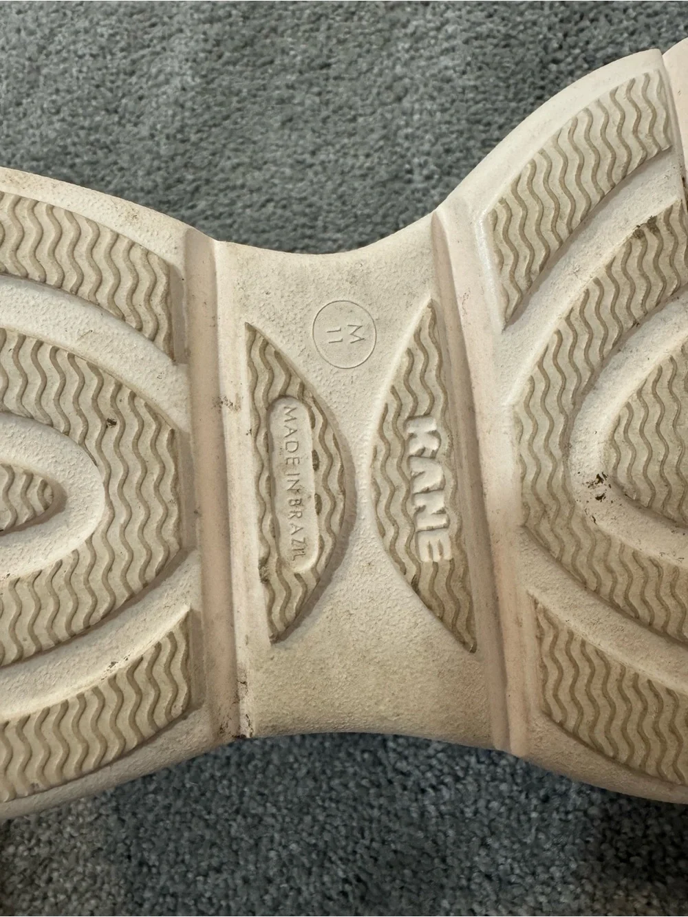 Kane Revive Active Recovery Shoe